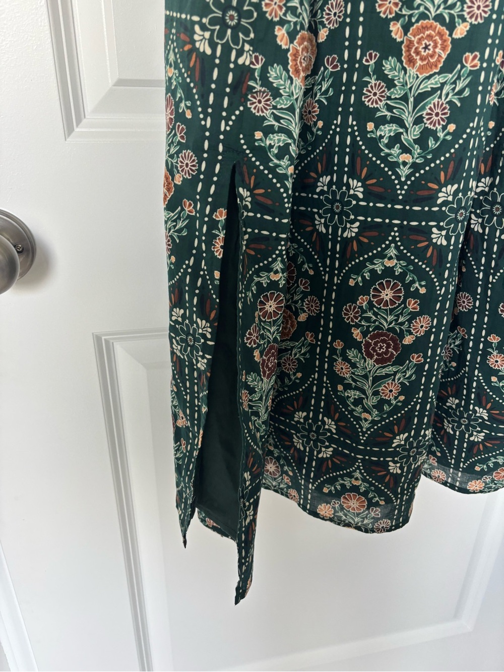 J.Marie Hazel Printed Short Sleeve Button Front Midi Ruffle Size Medium - Picture 7 of 7